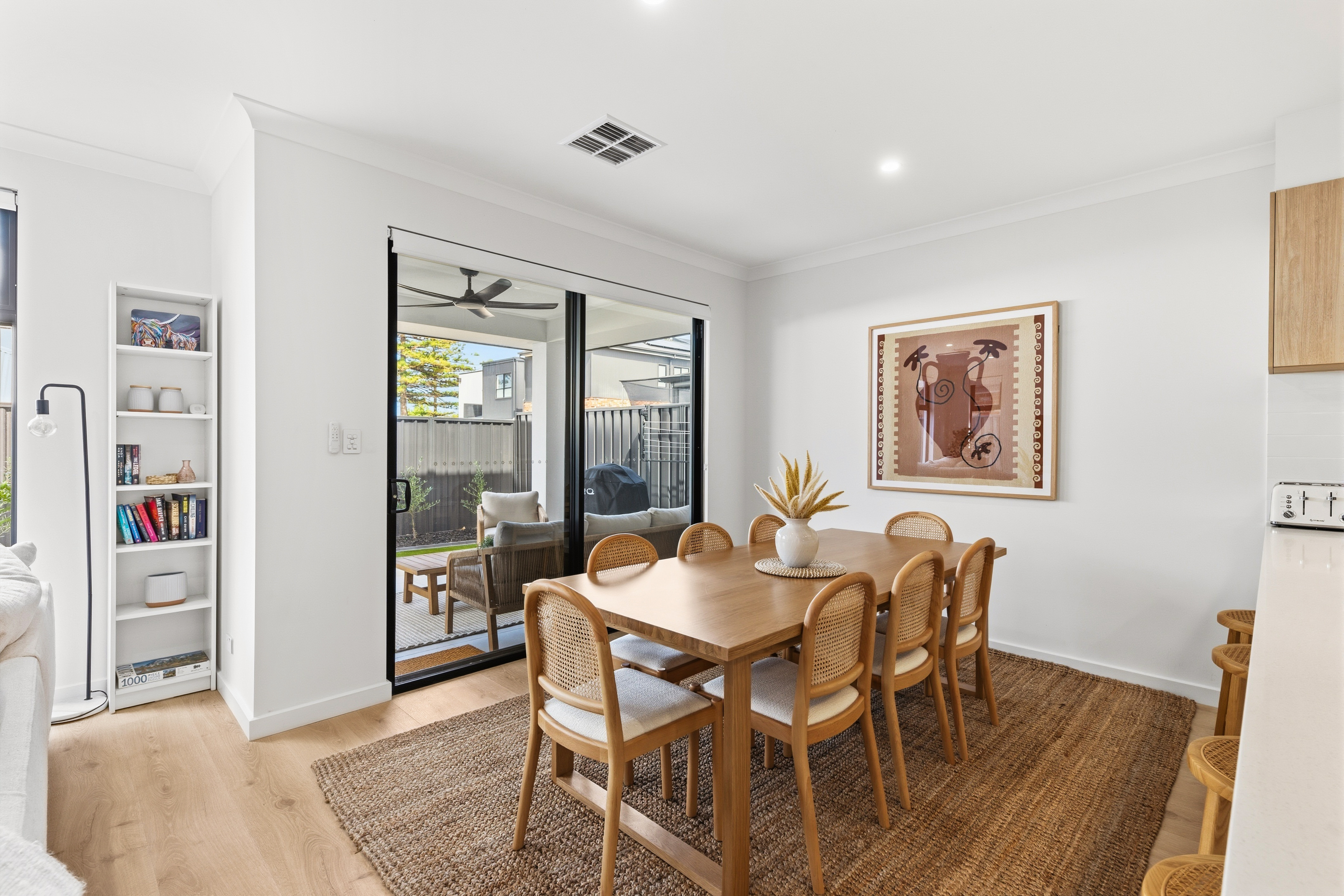 45 Graduation Parade, Taperoo