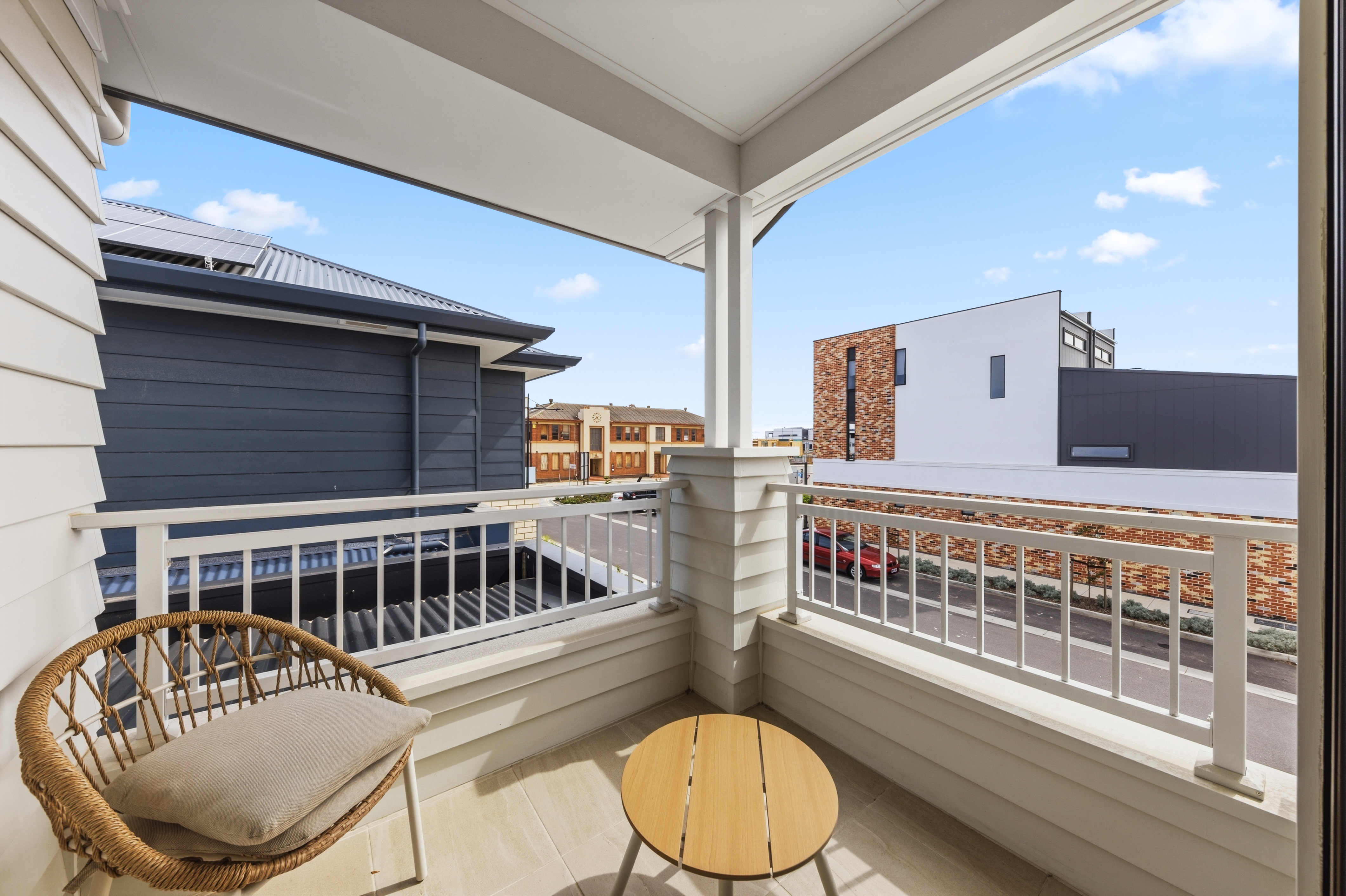 45 Graduation Parade, Taperoo