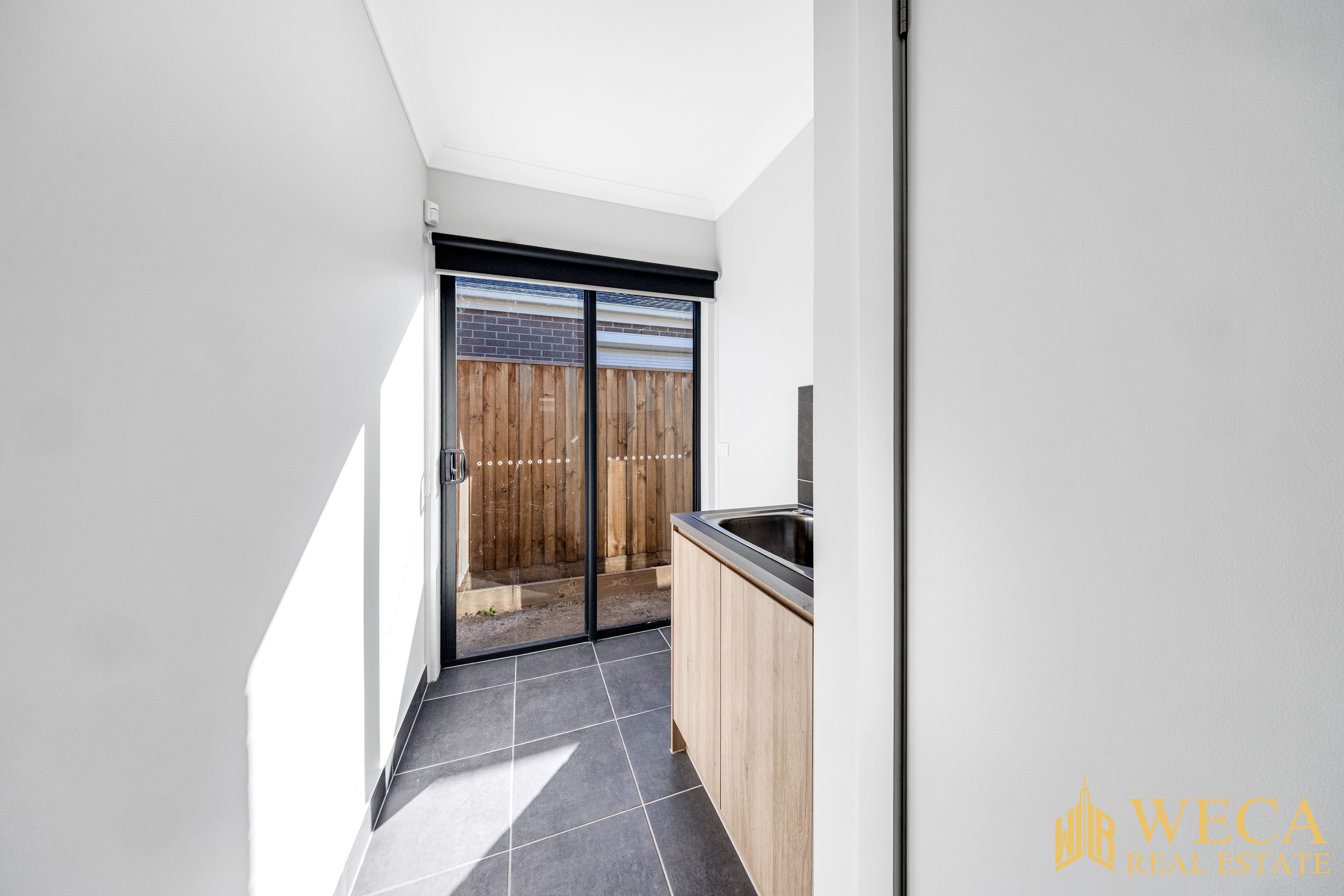 Single Property 15 uploads%2F1777435223784 fjpwgjmiag b85dd354298eced19ddbc658ec3e6fa8%2FYONA9301
