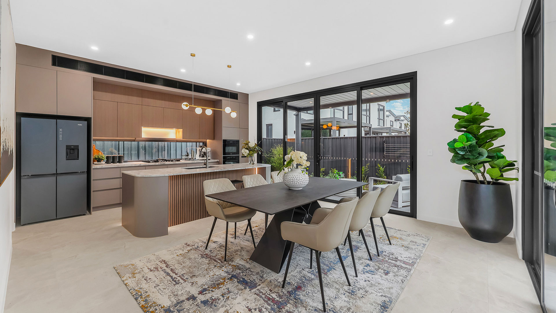 Brand New House in the heart of Norwest - photo 3