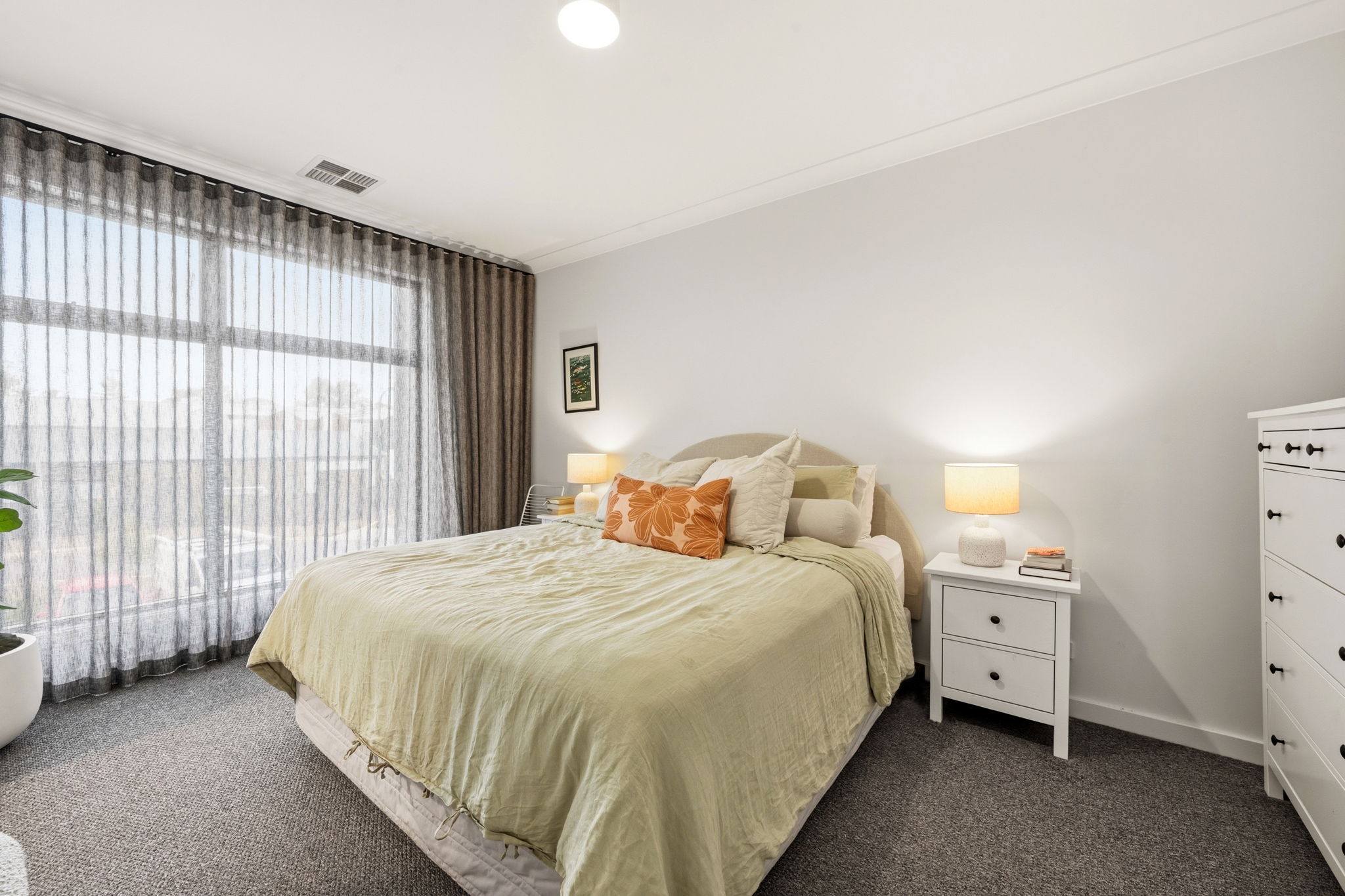 2 Lyle Court, Woodville