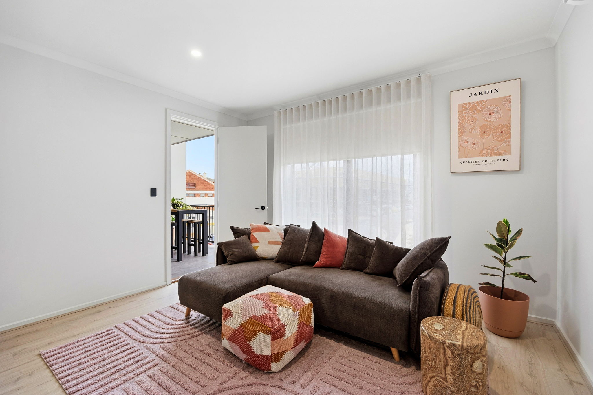 2 John Mckinna Circuit, Taperoo