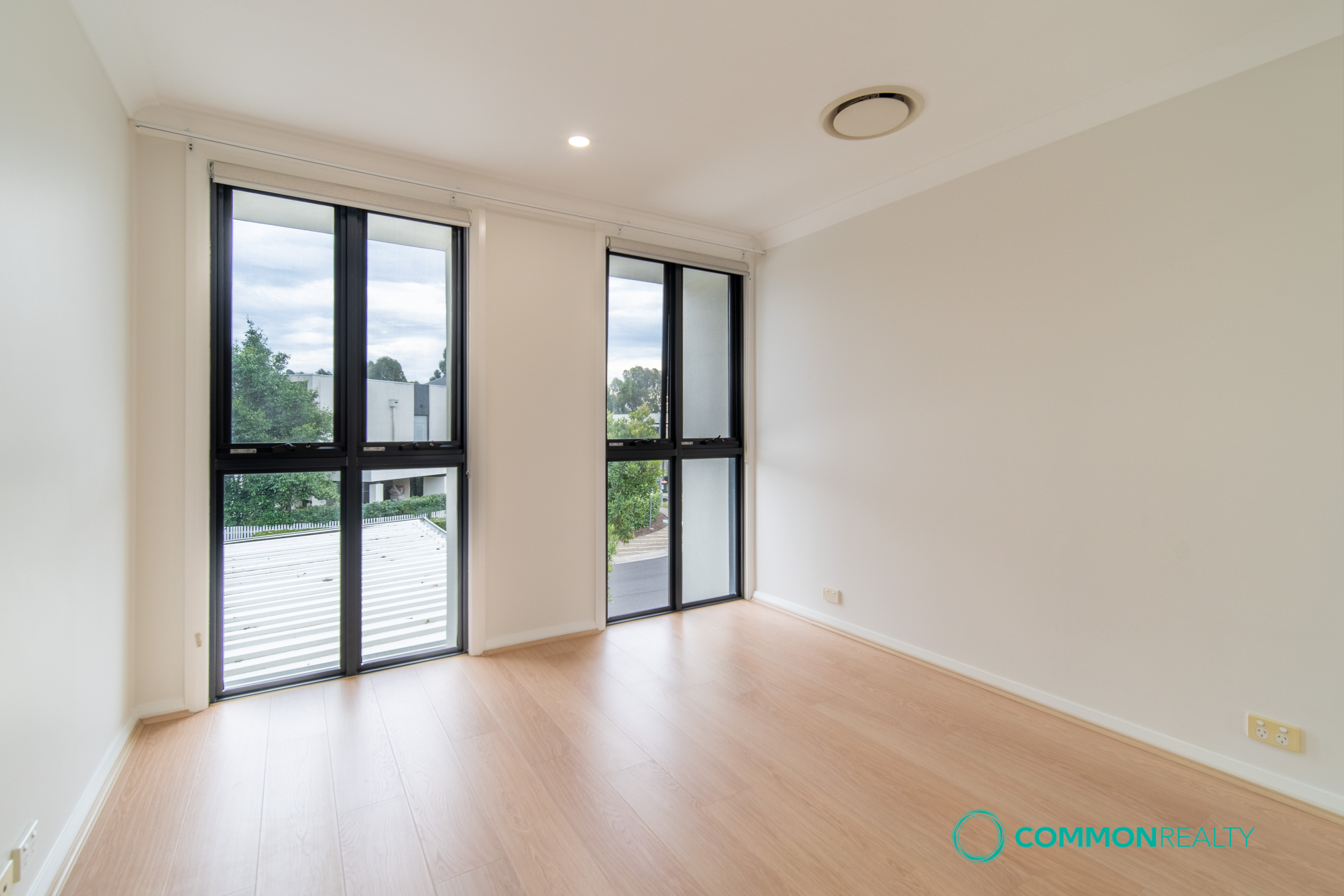 Modern 3 Bedroom Family Luxury - photo 7