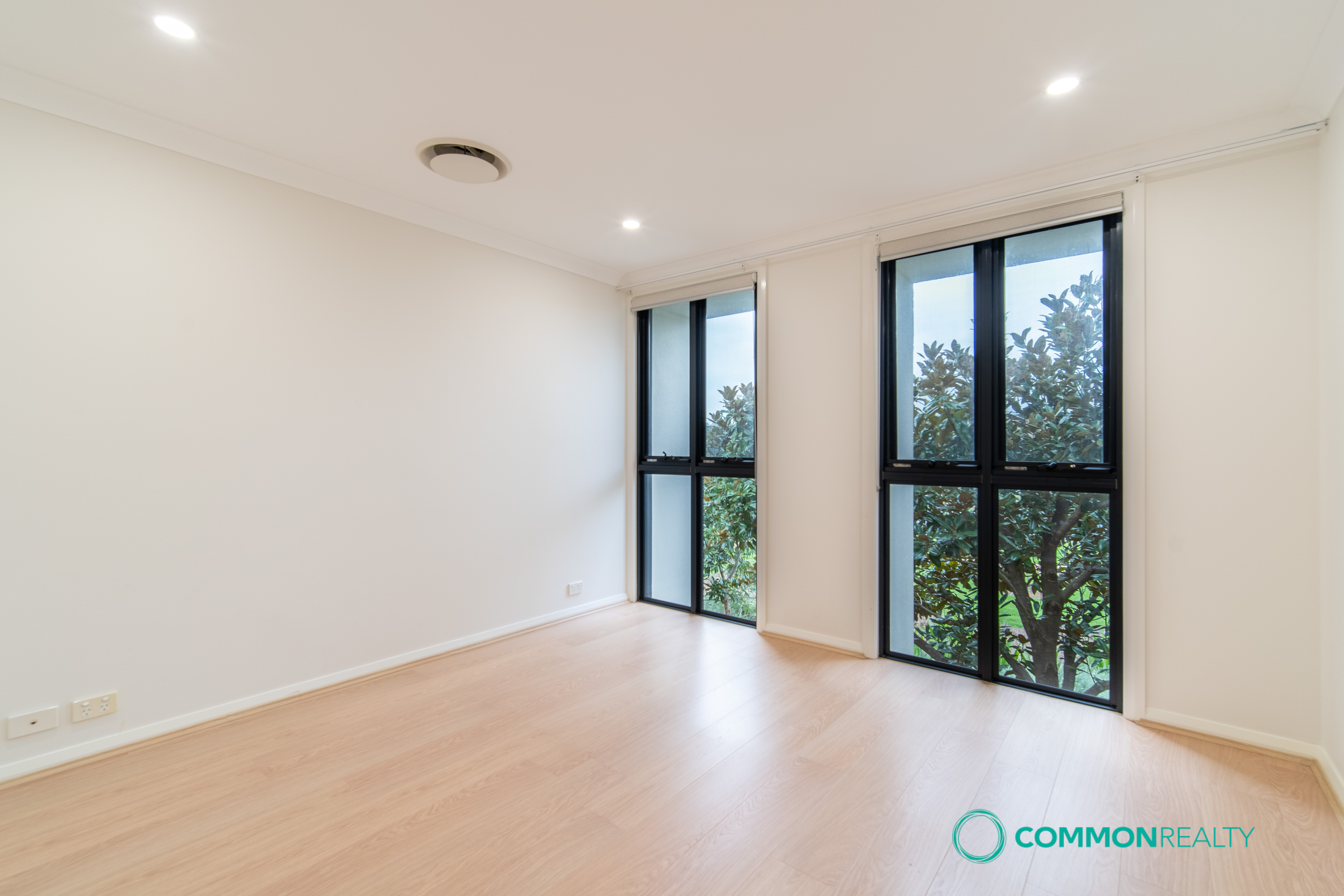 Modern 3 Bedroom Family Luxury - photo 6