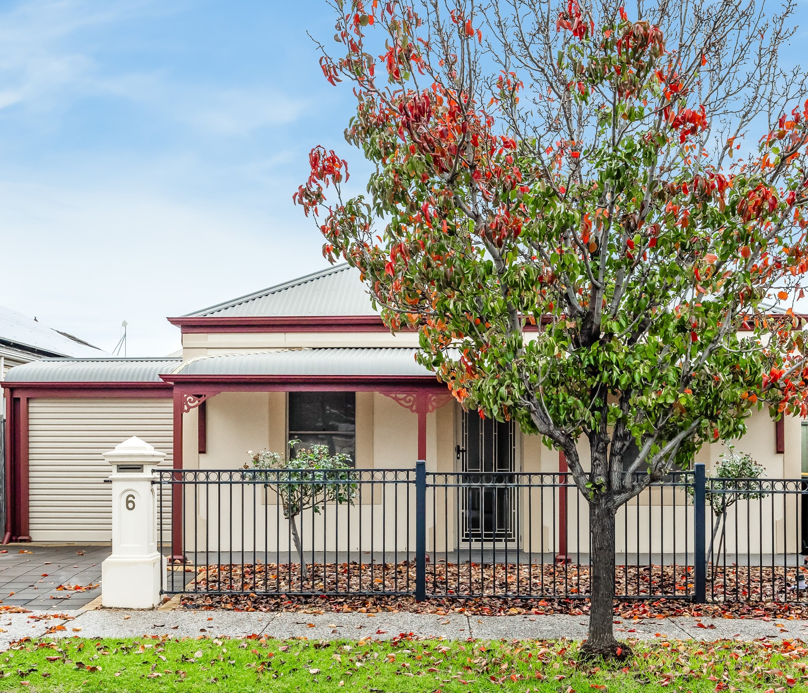 6 Heard Avenue, Mawson Lakes