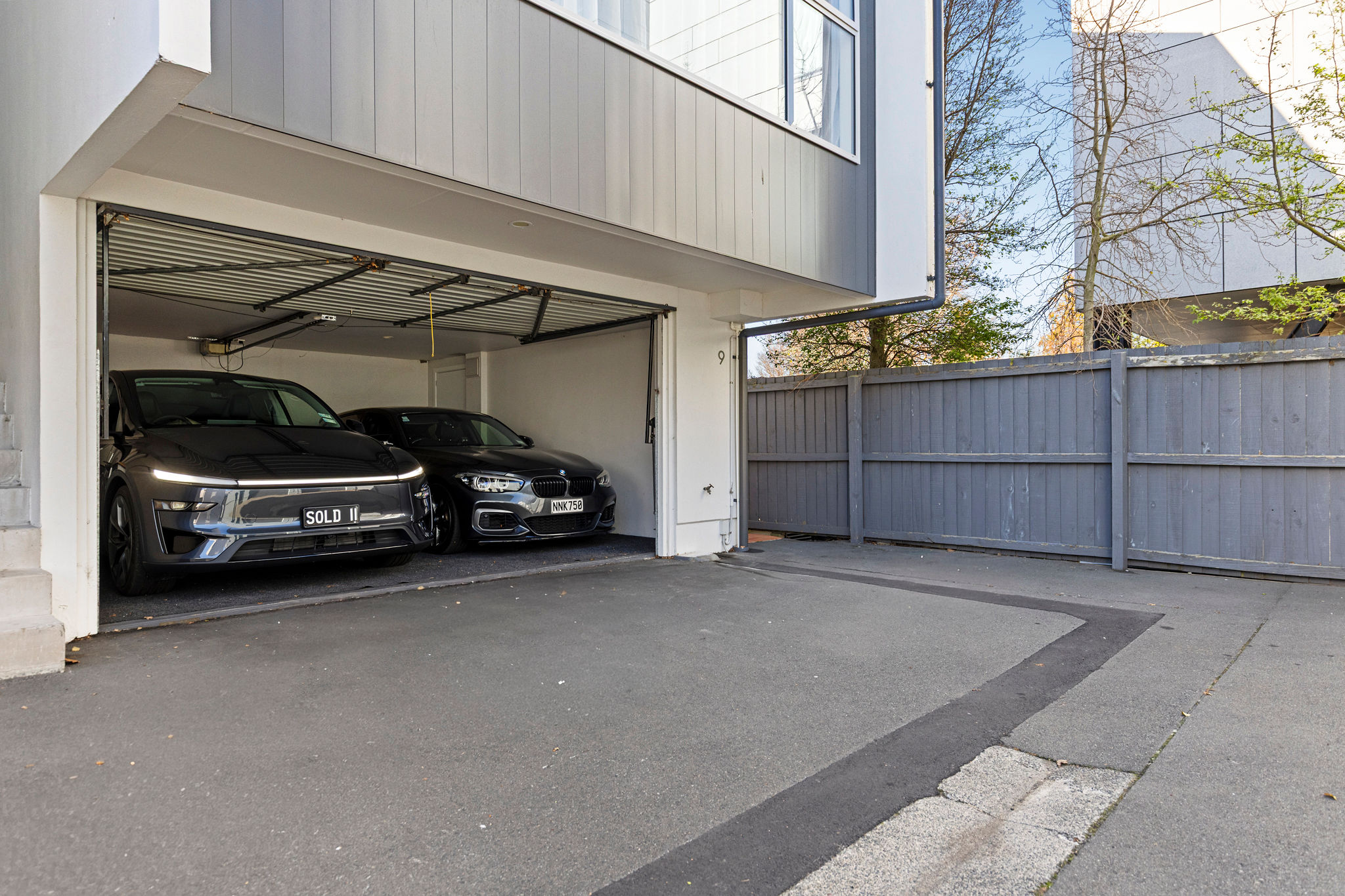 A Space for the Cars, A Place in the City property photo 2