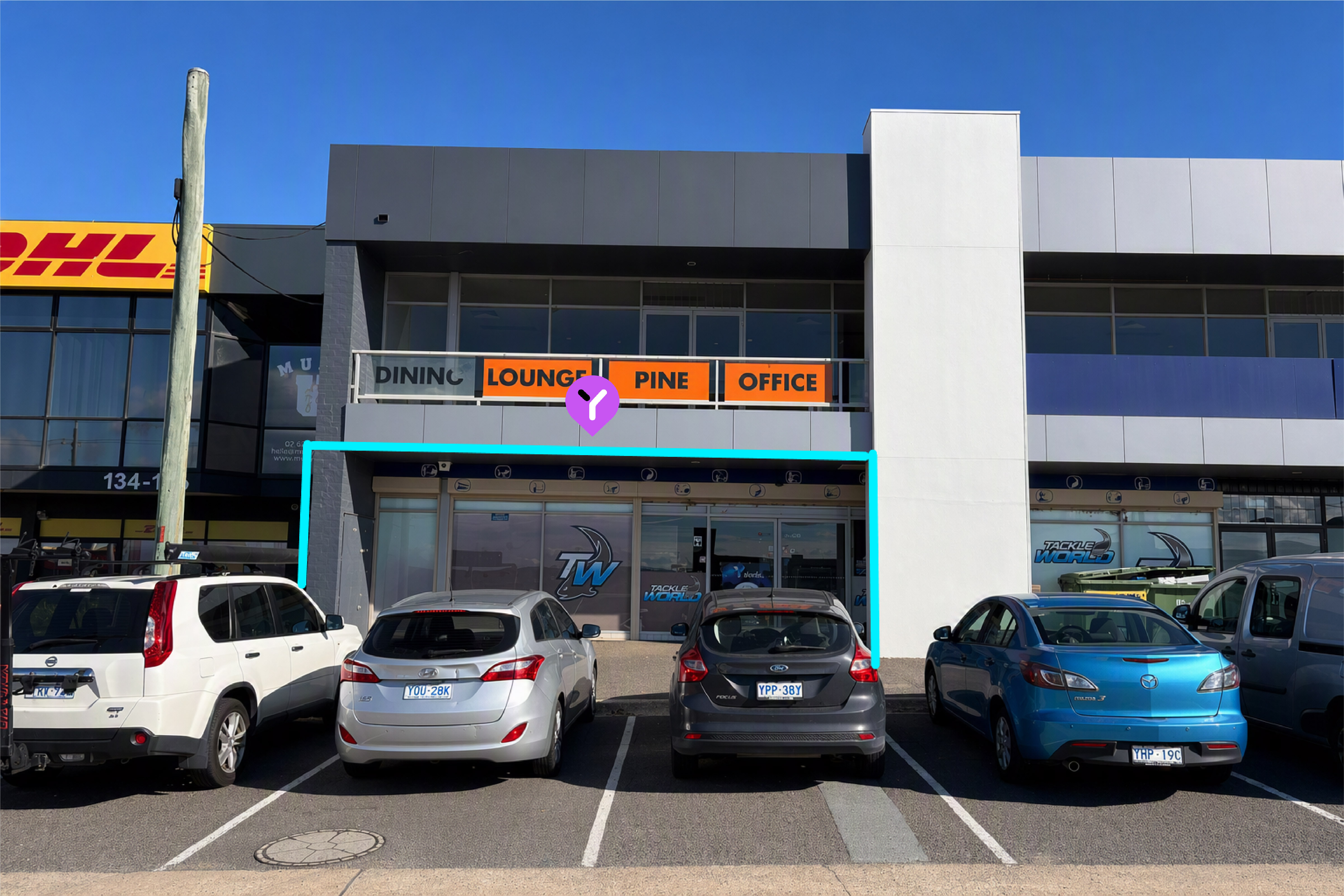 Showroom / Office with High Exposure