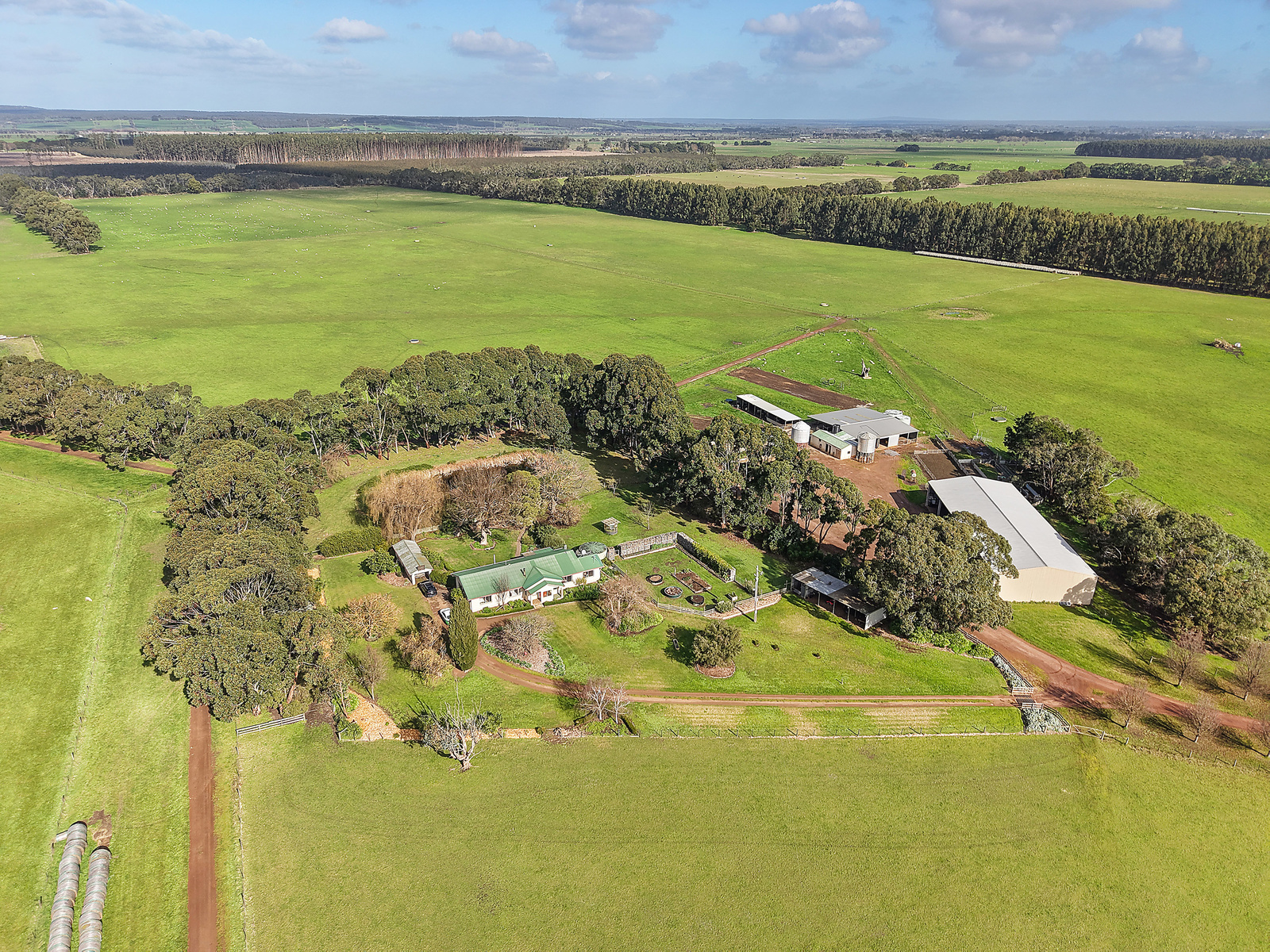Farm For Sale - VIC - Heywood - 3304 - Exceptional Rural Property 