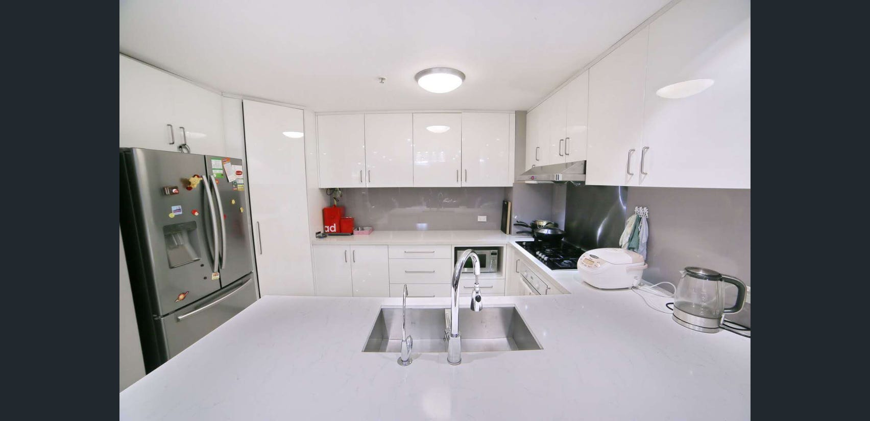 Sophisticated Living in the Heart of Chatswood | Luxury Regency Residence - photo 4