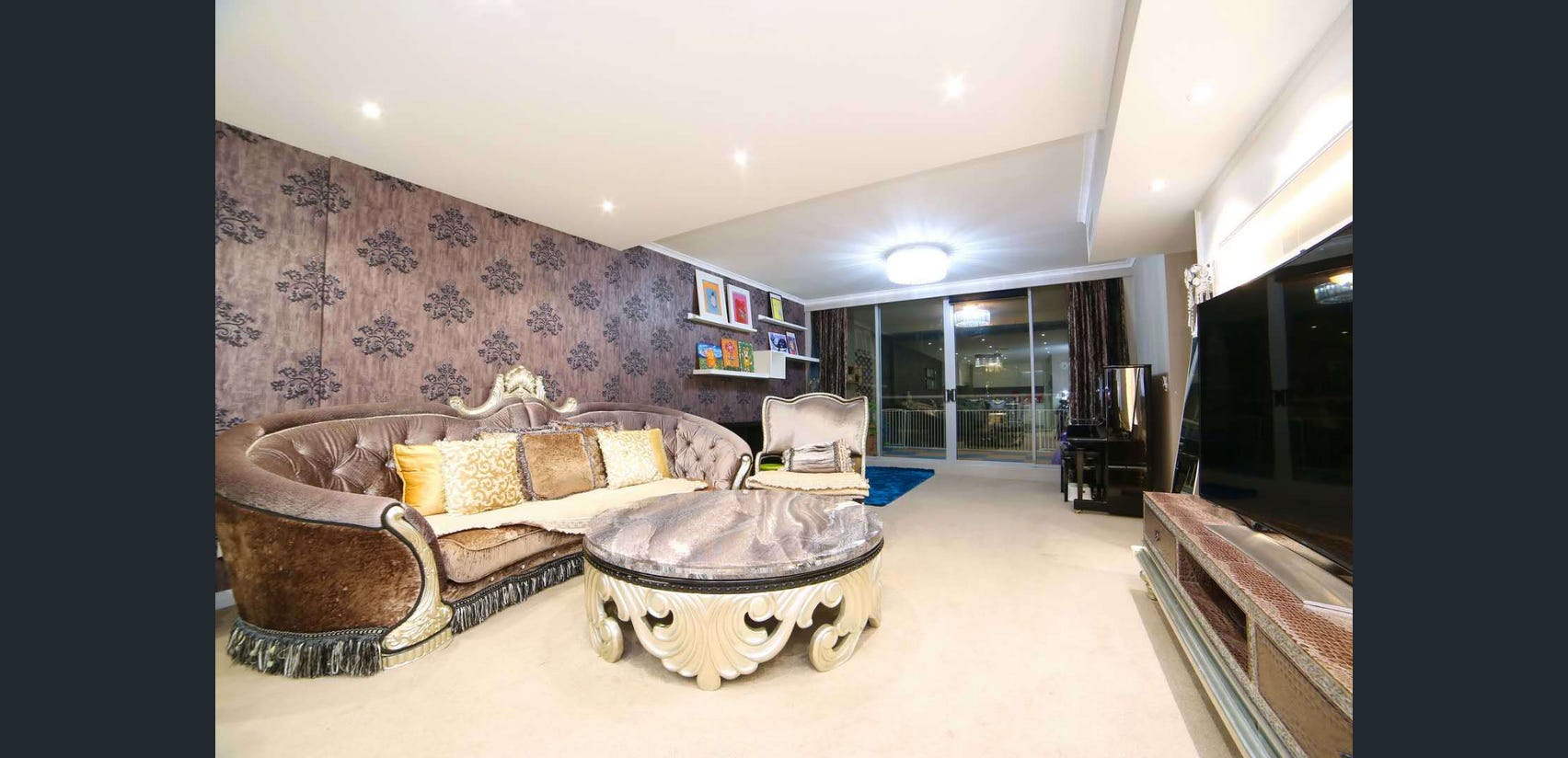 Sophisticated Living in the Heart of Chatswood | Luxury Regency Residence - photo 5
