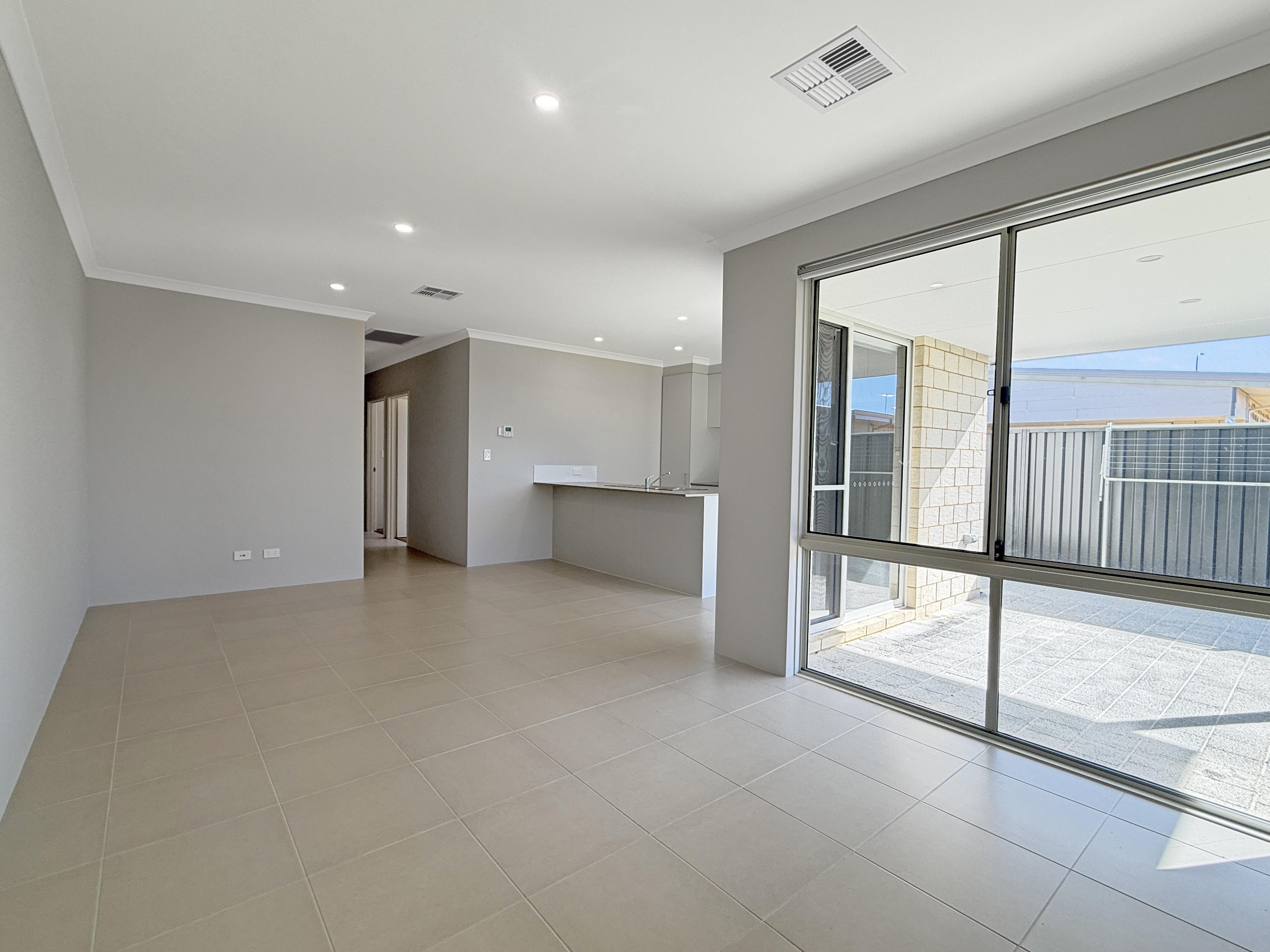 4 bed home, Ravenswood