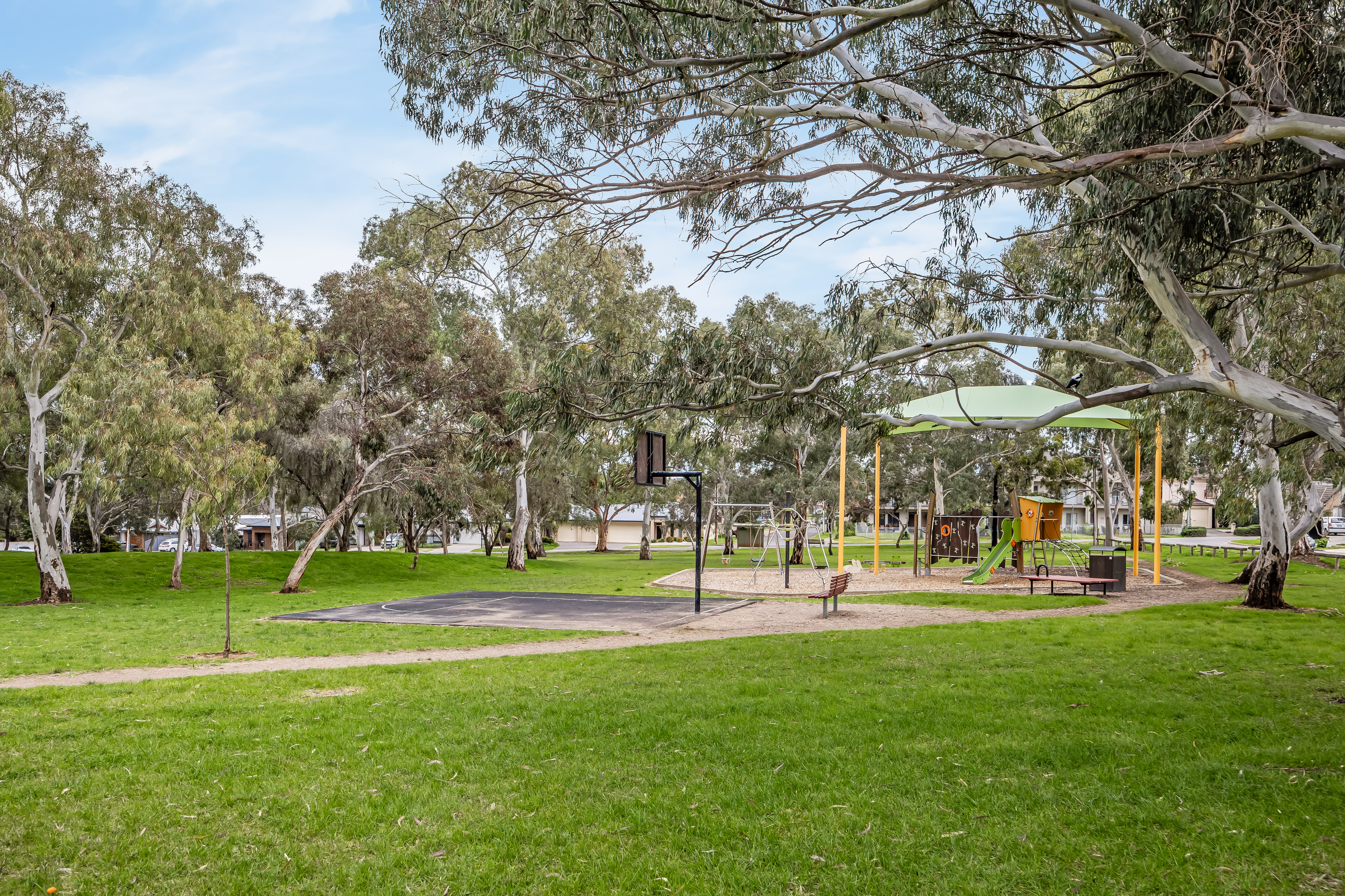 2a Auriel Way, Valley View