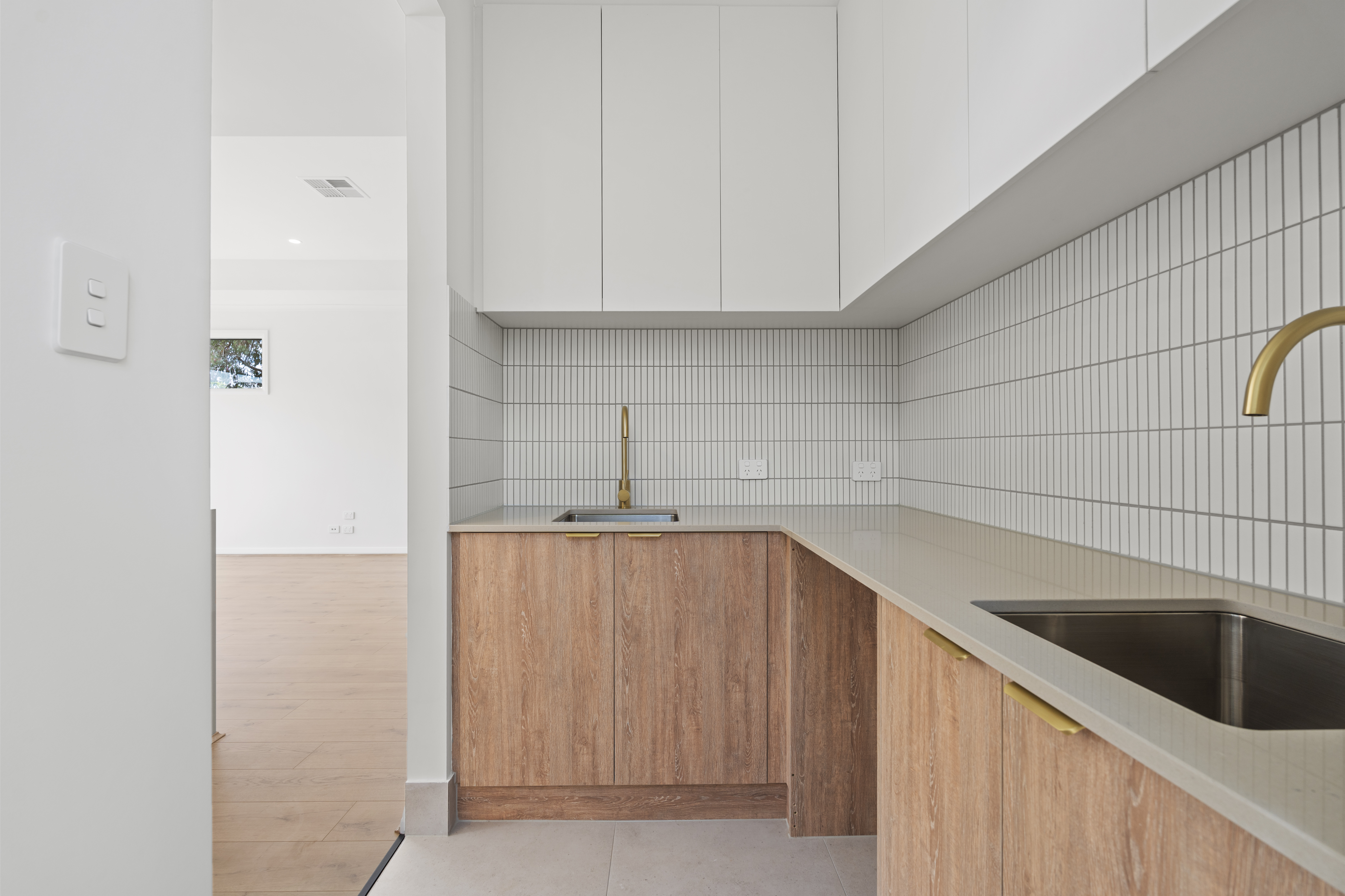 2C Auriel Way, Valley View