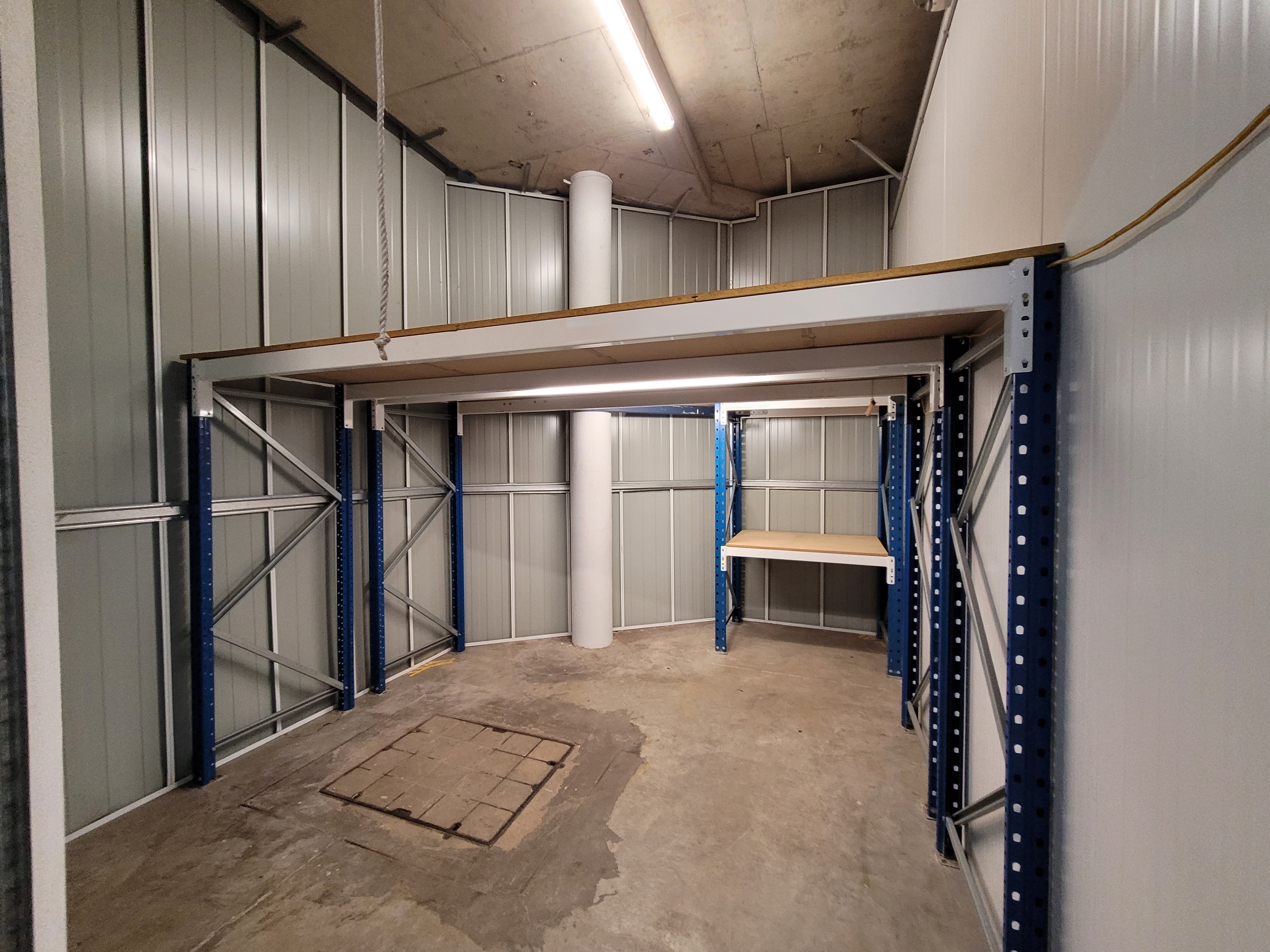 STORAGE LOT FOR SALE - 13M2