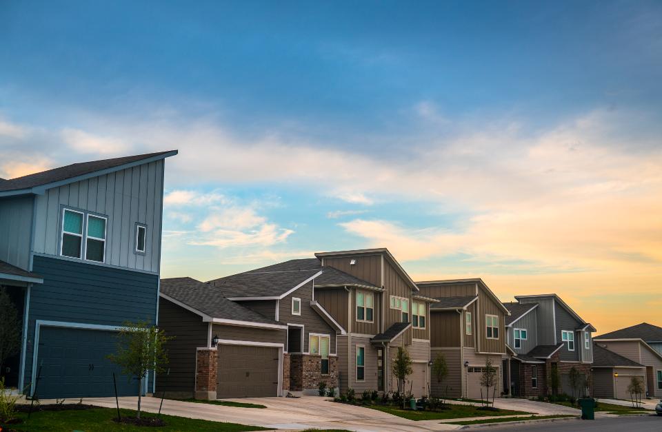 2020 Real Estate Outlook Expert Predictions For Mortgage Rates, Home