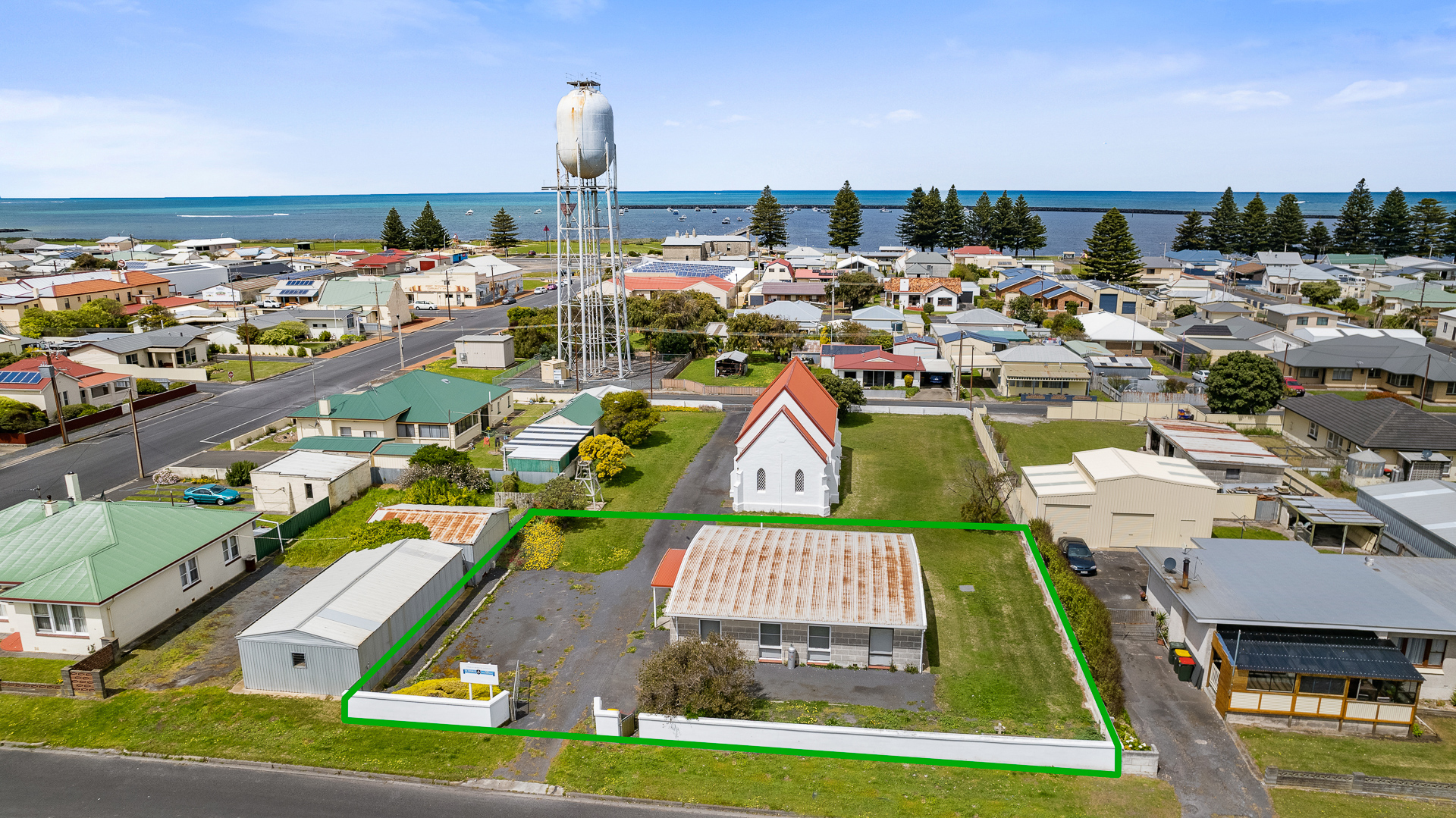 19 ELIZABETH STREET, Port Macdonnell Complete Real Estate