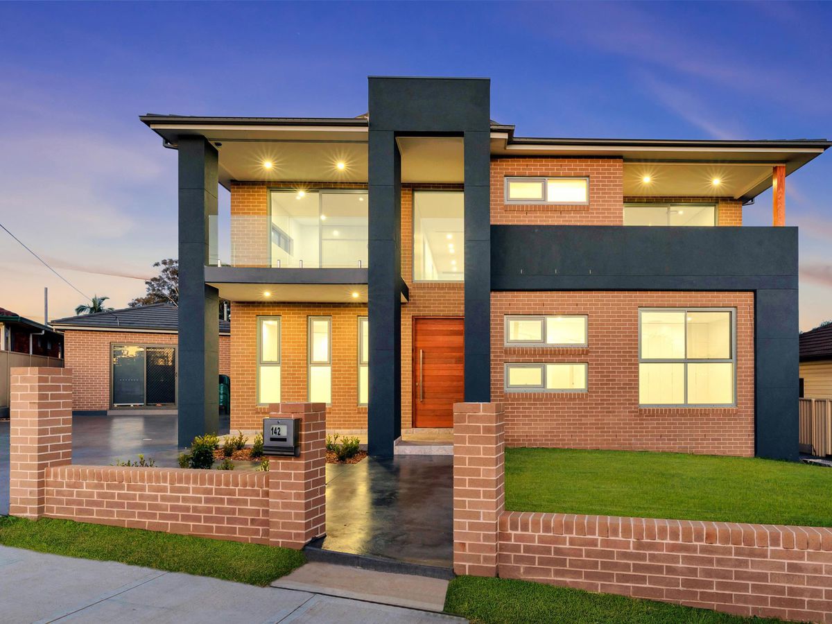 Residential Real Estate Agent Cumberland Realty