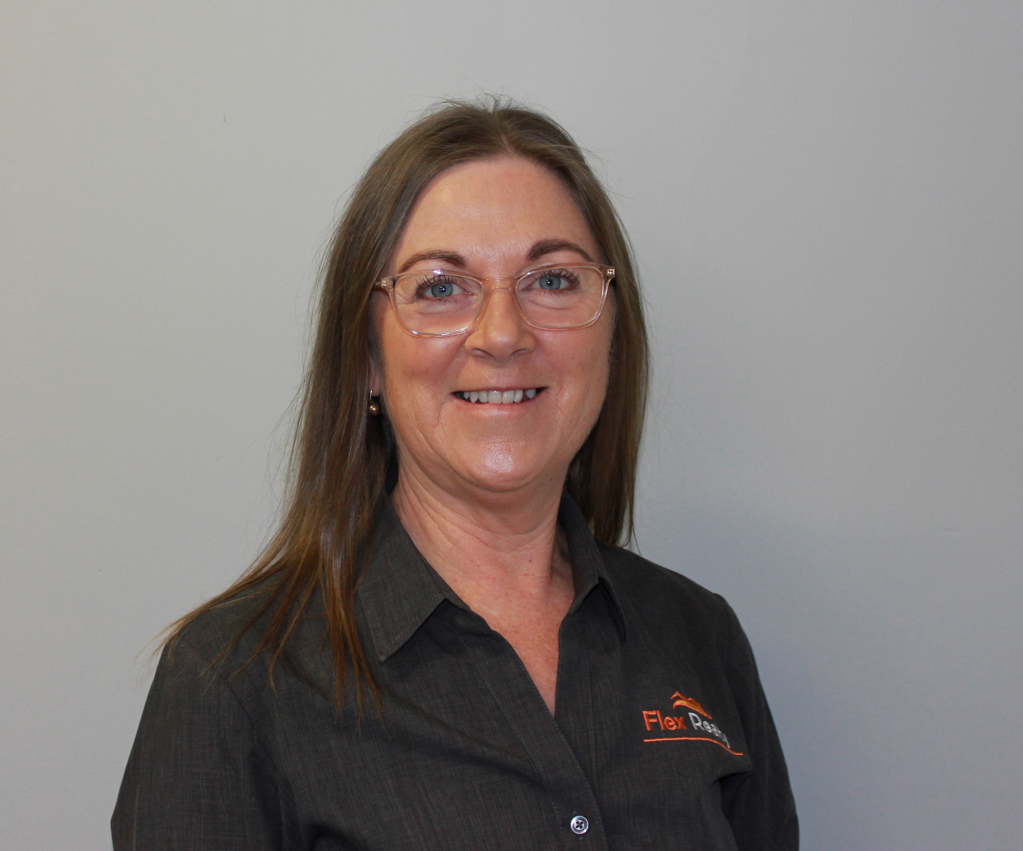 21 Queen Street, Zeehan Flex Realty