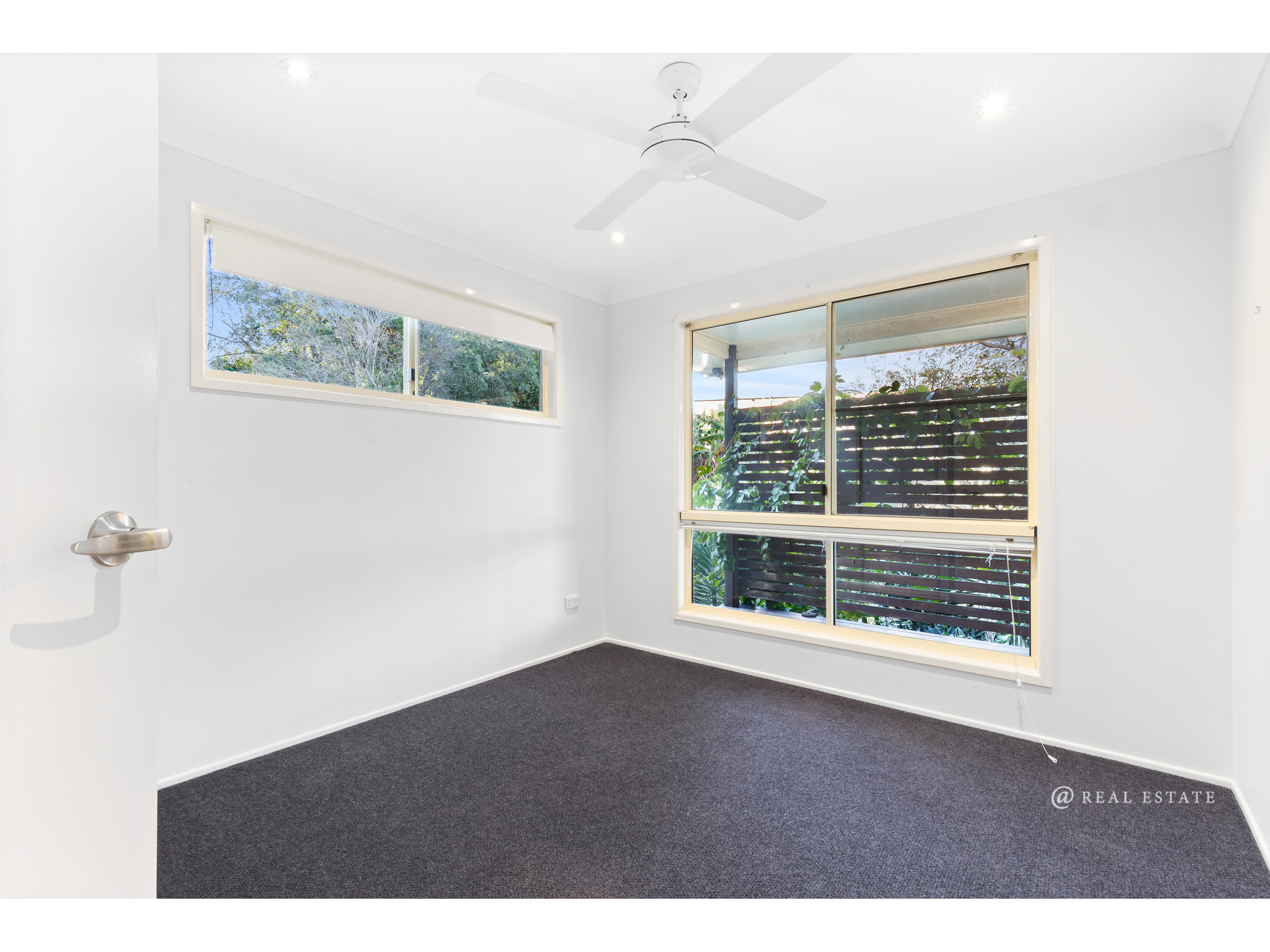 6 Island View Crescent, Barlows Hill Real Estate