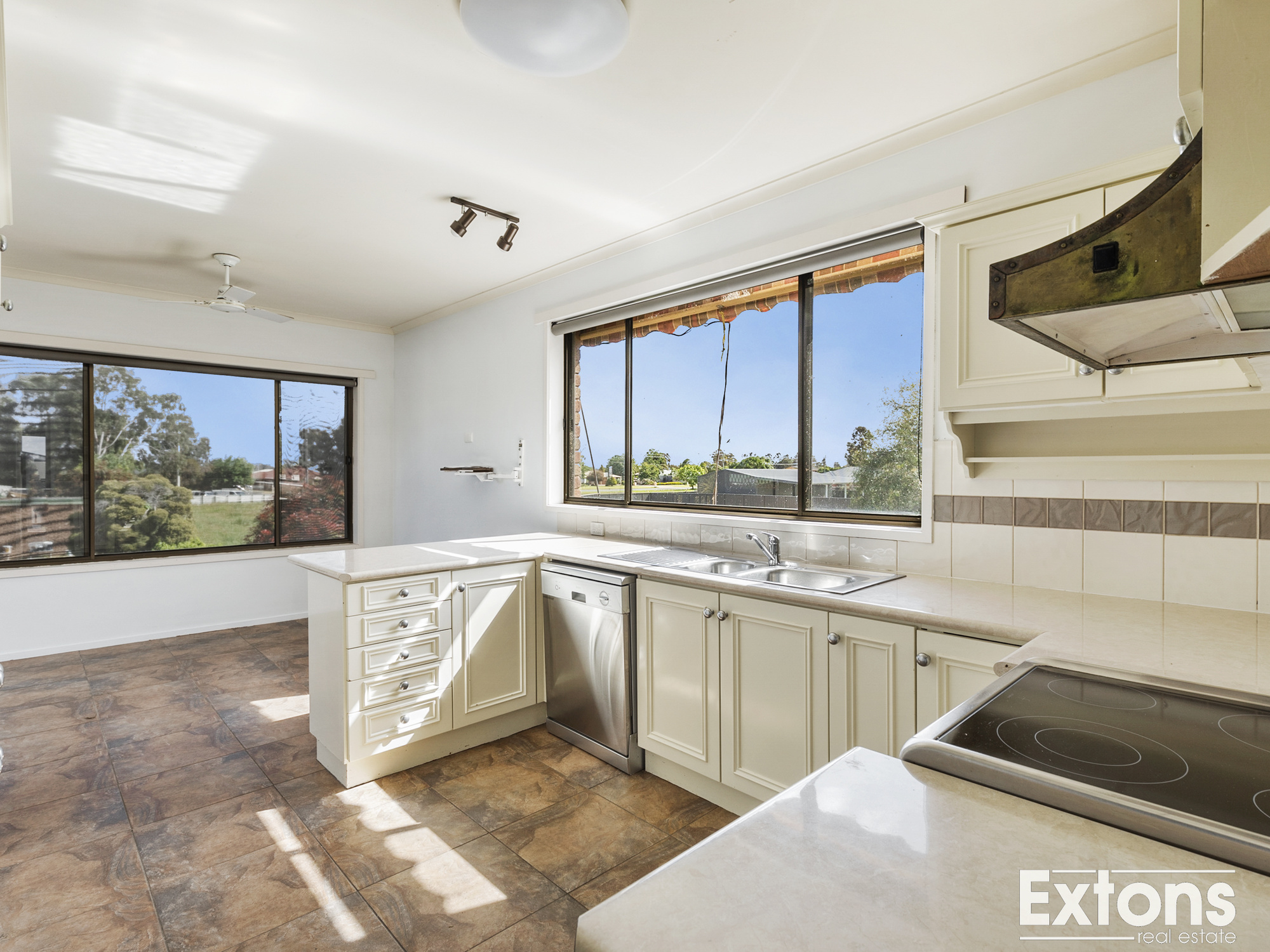 34 Lang Street, Mulwala Extons Real Estate