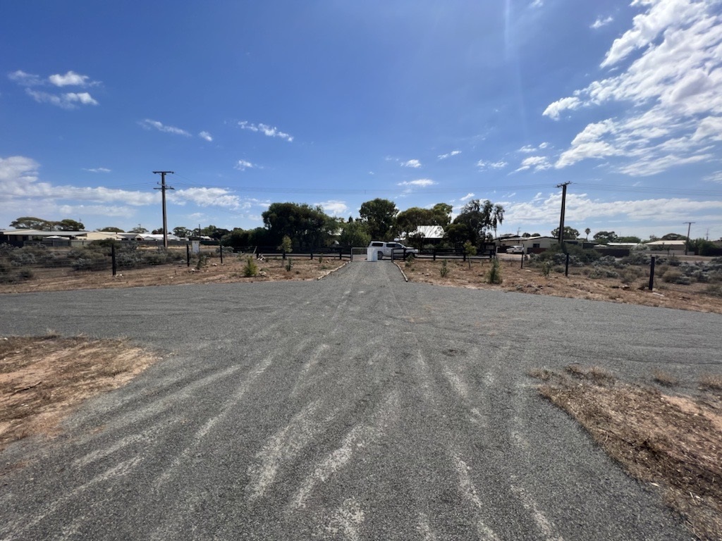 11 South Terrace, Blanchetown CE Property Group