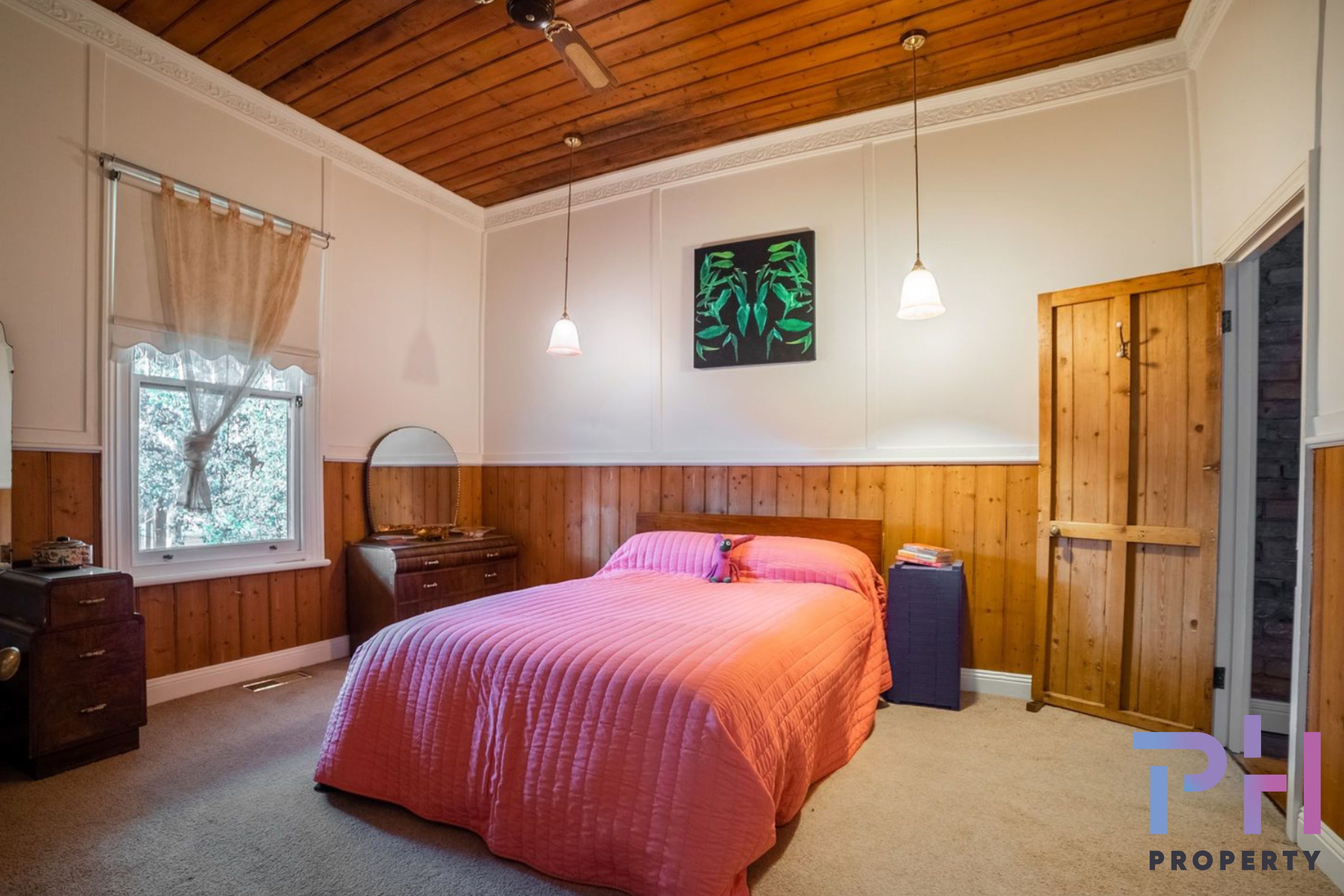 41 Pyke Street, Quarry Hill PH Property