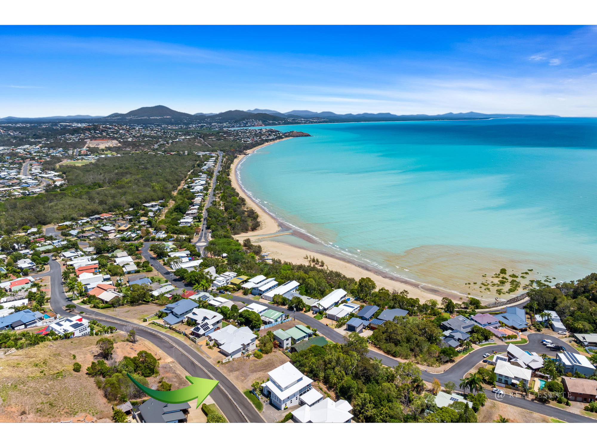 32 Bayview Drive, Lammermoor Real Estate