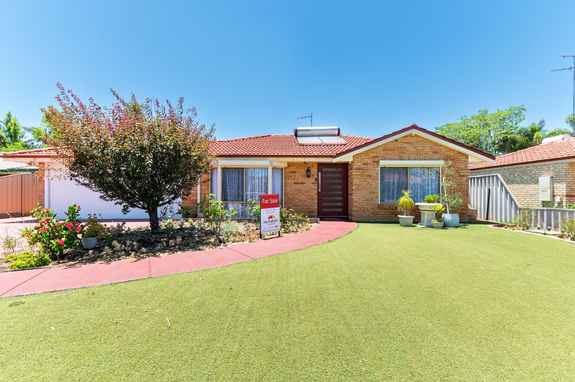 7 St James Place, GREENFIELDS, WA