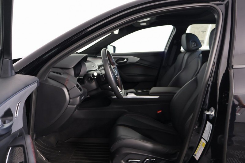2025 Acura TLX A-Spec Package 19UUB6F54SA001202