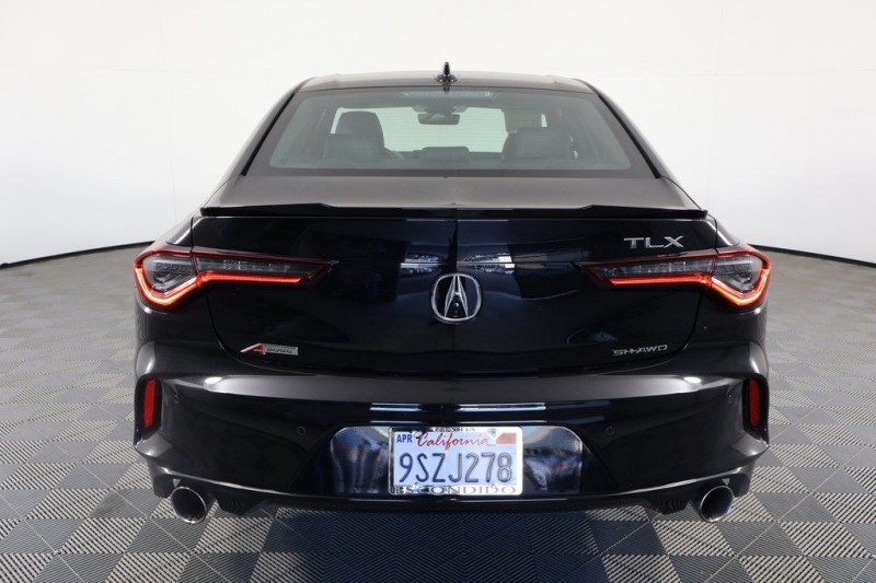 2025 Acura TLX A-Spec Package 19UUB6F54SA001202