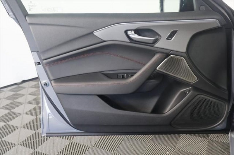 2025 Acura TLX A-Spec Package 19UUB6F58SA004748