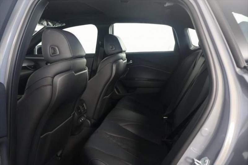 2025 Acura TLX A-Spec Package 19UUB6F58SA004748