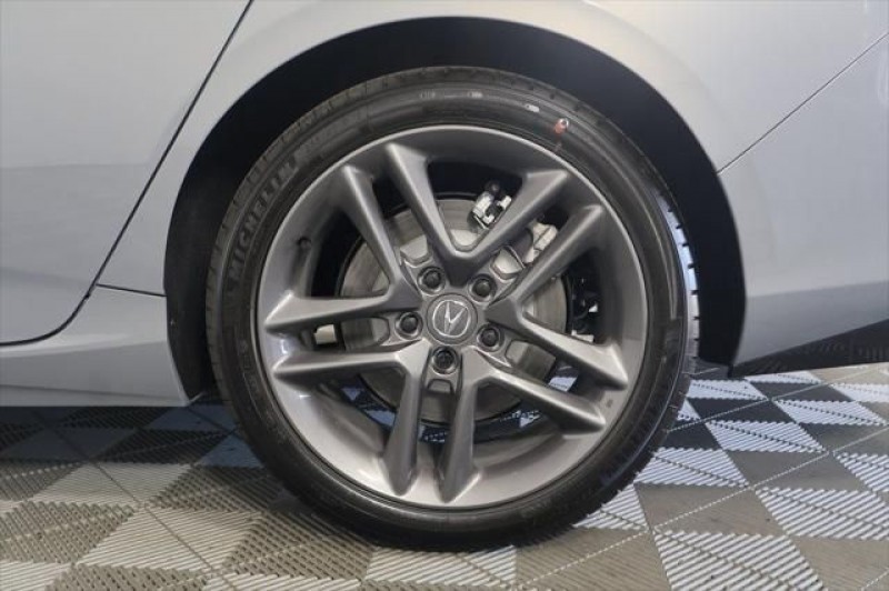 2025 Acura TLX A-Spec Package 19UUB6F58SA004748
