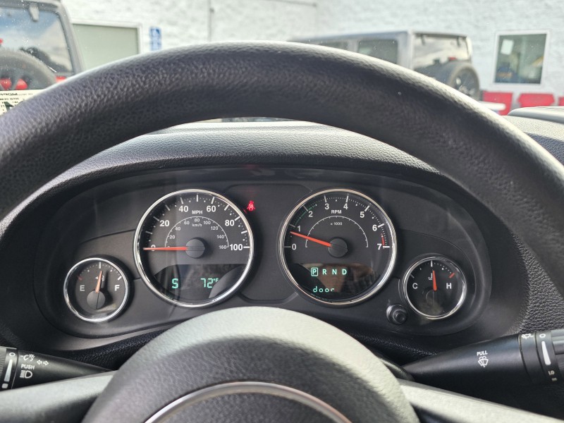 2015 Jeep Wrangler Unlimited Sport 1C4BJWDG8FL761558