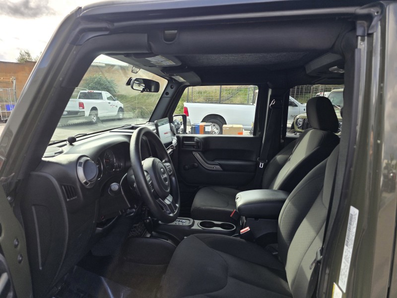 2015 Jeep Wrangler Unlimited Sport 1C4BJWDG8FL761558