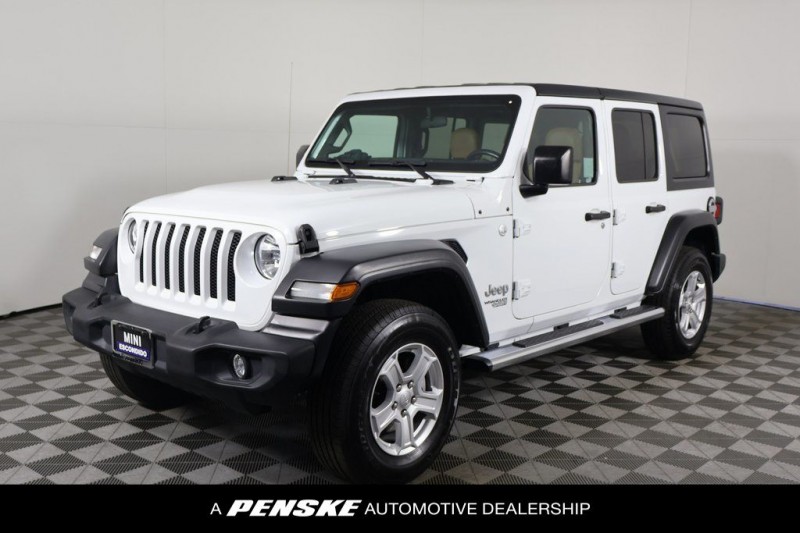 2020 Jeep Wrangler Unlimited Sport S 1C4HJXDG0LW238934