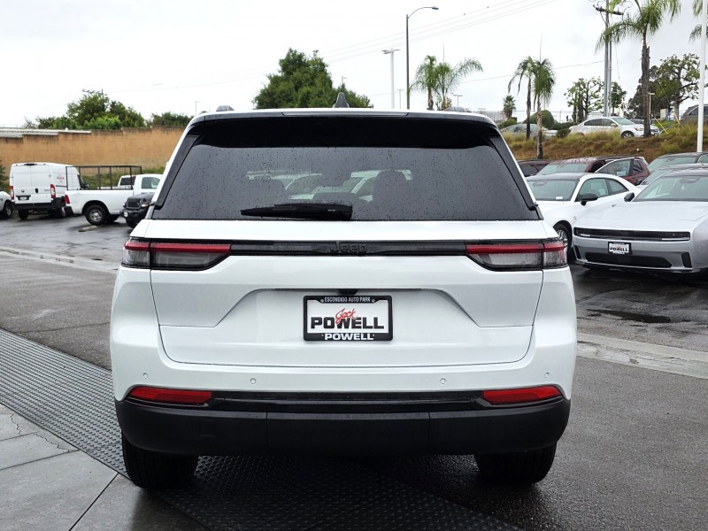 2025 Jeep Grand Cherokee Altitude 1C4RJGAG0S8775492