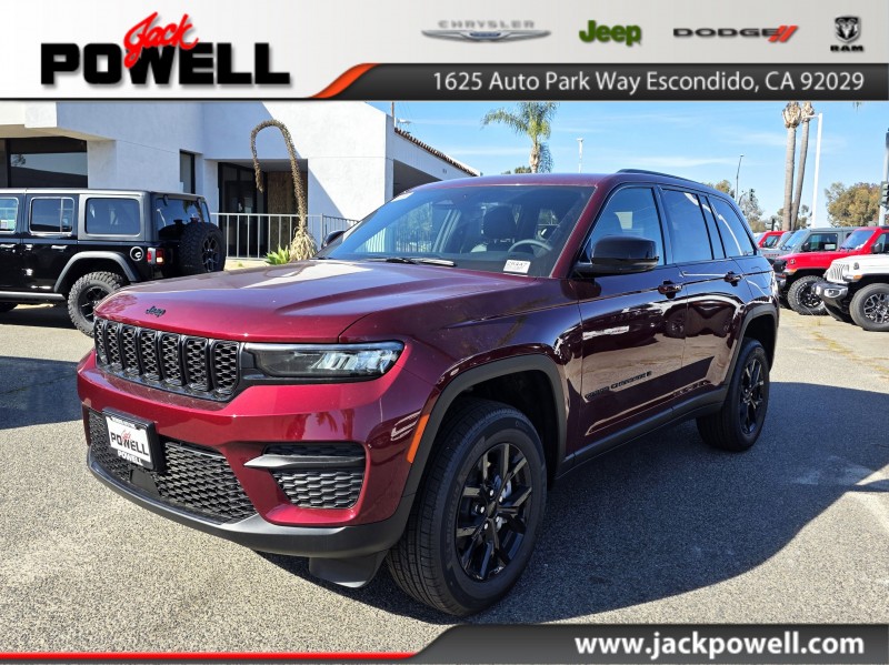 2025 Jeep Grand Cherokee Altitude's photo