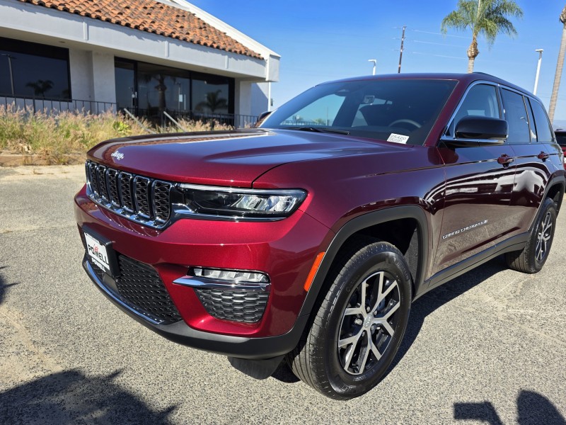 2025 Jeep Grand Cherokee Limited 1C4RJGBG2SC359004