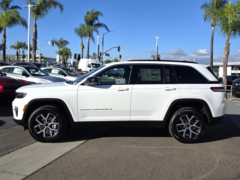 2025 Jeep Grand Cherokee Limited 1C4RJGBG7SC359001