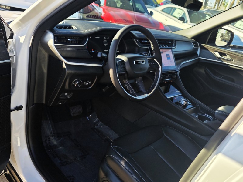 2025 Jeep Grand Cherokee Limited 1C4RJGBG7SC359001
