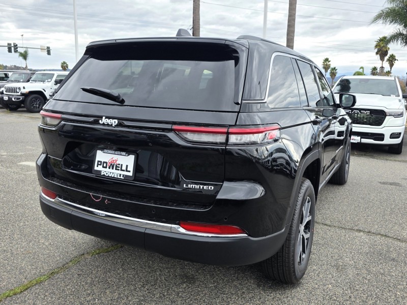 2025 Jeep Grand Cherokee Limited 1C4RJGBG8SC374686