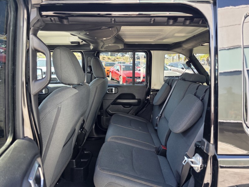 2024 Jeep Wrangler 4xe Sahara 1C4RJXP69RW275156