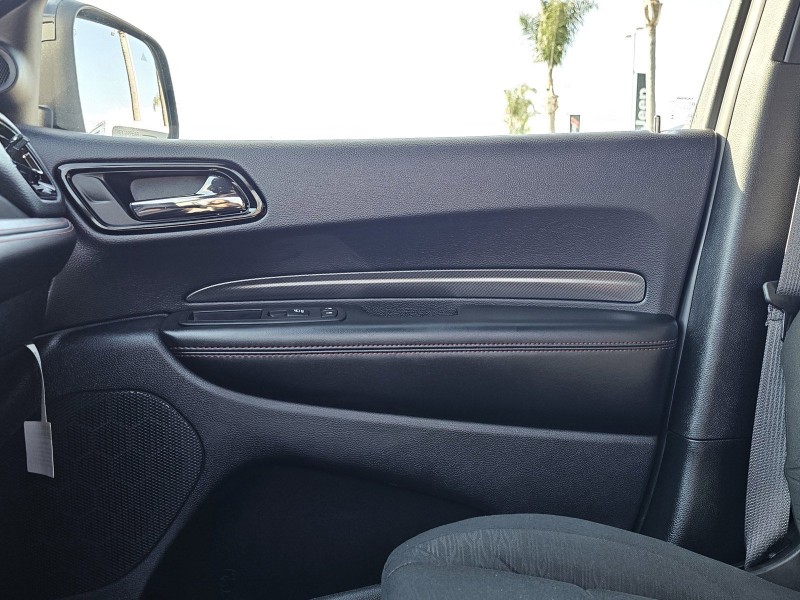 2025 Dodge Durango R/T - Photo 11