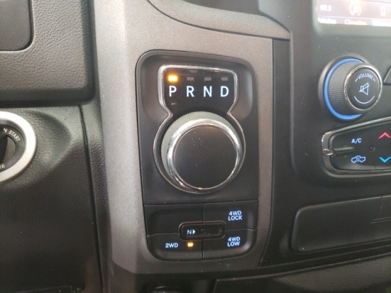 2019 Ram 1500 Classic Express 1C6RR7KT9KS749827 2019 Ram 1500 Classic Express 1C6RR7KT9KS749827