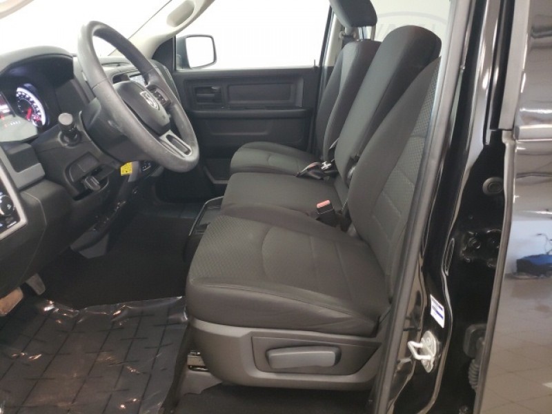 2019 Ram 1500 Classic Express 1C6RR7KT9KS749827 2019 Ram 1500 Classic Express 1C6RR7KT9KS749827