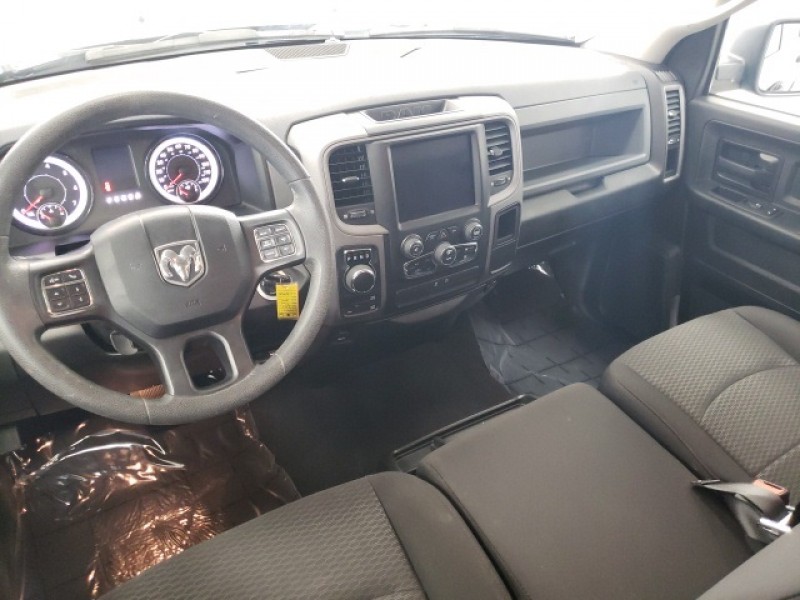 2019 Ram 1500 Classic Express 1C6RR7KT9KS749827 2019 Ram 1500 Classic Express 1C6RR7KT9KS749827
