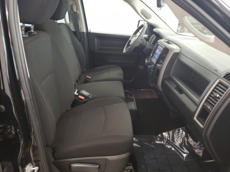 2019 Ram 1500 Classic Express 1C6RR7KT9KS749827 2019 Ram 1500 Classic Express 1C6RR7KT9KS749827