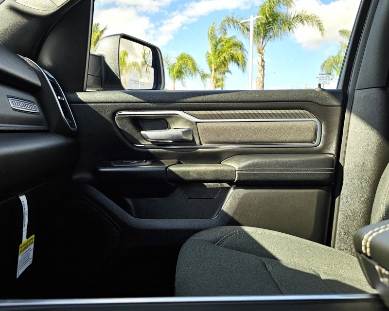 2025 Ram 1500 Big Horn 1C6RREBP1SN612287