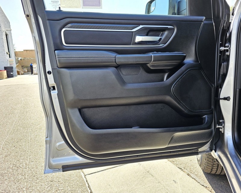 2025 Ram 1500 Big Horn 1C6RREBP1SN612287